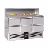 Saladette réfrigérée PREMIUM - 1368mm - 402L - 6 tiroirs - avec découpe pour 8x GN 1/6 & Couvercle inox - plan de travail en granit noir