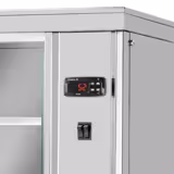 Vitrina expositora caliente - 2kW - con puertas correderas de cristal, panel trasero cerrado y 8 estantes - 1395x910x1020mm