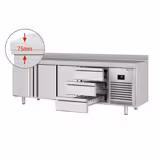 Table réfrigérée Premium PLUS - 2452x600 mm - avec 3 portes - 3 tiroirs - avec dosseret