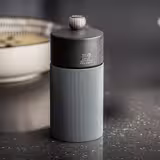 PEUGEOT | LINE - Pfeffermühle - Holz/Carbon - Graphit - Höhe: 120mm