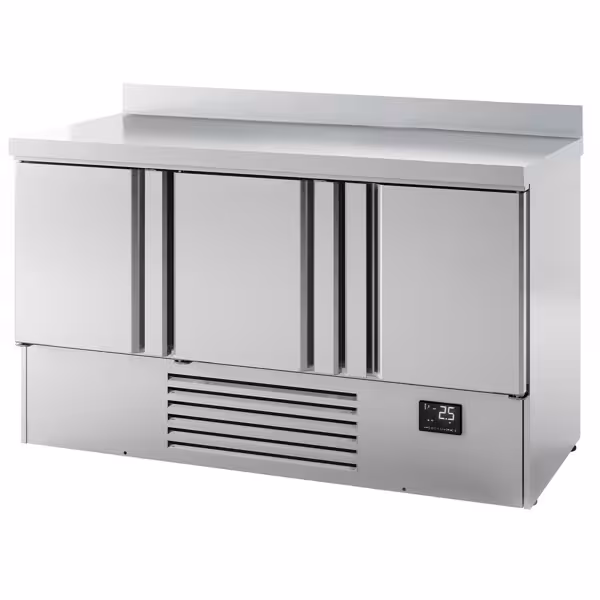 طاولة مبردة PREMIUM PLUS - 1460x700mm - 335 لتر - مع 3 باب - حاجز خلفي