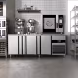Bakery- Commercial Combi Oven - Touchscreen Controls - 4x EN 600x400 or 4x GN 1/1 - incl. Automatic washing system, Core temperature probe, Direct steam injection, Wi‑Fi & USB - 7" TFT touchscreen