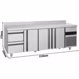 Kylbänk PREMIUM - 2330x700 mm - 632 l - Fläktkyla - GN 1/1 - med bakkant - med 3 dörrar - med 2 lådor