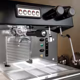 Espressomachine / Pistonmachine - 2-groeps - Automatisch - met digitaal display - pre-infusiesysteem & 2 stoompijpen