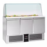 Saladette réfrigérée PREMIUM - 1368mm - 368L - 3 portes - avec vitrine de comptoir pour 4x GN 1/1