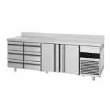 Kylbänk PREMIUM - 2330x700 mm - 632 l - Fläktkyla - GN 1/1 - med 2 dörrar - med 6 lådor - med bakkant