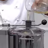 Kráječ - 5,3 L - 350 W - 230 V - 600-2800 ot/min