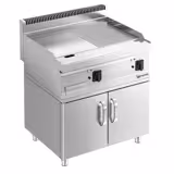 Płyta grillowa elektryczna - 7,10kW - Gładko-ryflowana - Powierzchnia: 795x535mm - na podstawie z szafką - z szafką z 2 drzwiami