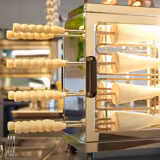 Kürtőskalács grill PREMIUM - Elektrisch - 3,5 kW - incl. 16 conische bakrollen