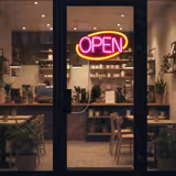 Letreiro luminoso LED - OPEN - Multicolorido e regulável