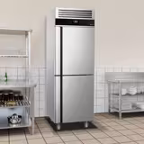 Frysskåp Rostfritt stål PREMIUM - GN 2/1 - 700 mm - 700 liter - ned till -20 °C - med 2 glasdörrar