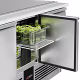 Saladette ECO - 1368 mm - svart front - 3 dörrar - med kylbrunn för 4x GN 1/1 med rostfritt lock