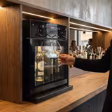 Commercial Wine Dispenser – 2 Temperature Zones – Refrigerated – for 4 Wine Bottles