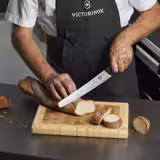 VICTORINOX | FIBROX - Brot- & Konditormesser mit Wellenschliff - Klinge: 260mm