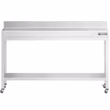 Edelstahl Arbeitstisch PREMIUM - 1800x800mm - mit Grundboden, Aufkantung & Rollen