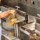 CAMBRO | Кришка для мірного глечика - високотемпературна - Berstein - підходить для 200MCH150 та 400MCH150