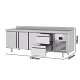 Koelwerkbank PREMIUM PLUS - 2452x700mm - 625 liter - met 3 deuren - met 2 lades - opstand