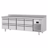 Tavolo refrigerato PREMIUM PLUS - 2452x700mm - Ventilata - 625 L - 8 cassetti - Alzatina