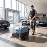 Kehrmaschine - 4.500m²/h - mit Wassersprühfunktion