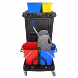 Carrello per pulizie PROFESSIONALE - armadiato - chiudibile a chiave - con strizzatore, 6 contenitori, sacco portabiancheria 65L, ripiani, ganci portascope & copertura - Nero