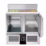 Saladette réfrigérée PREMIUM - 903mm - 240L - 2 portes vitrées - avec découpe pour 2x GN 1/1 & 3x GN 1/6 & Couvercle inox - plan de travail en granit noir