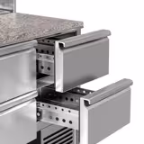 Saladette PREMIUM - 1368mm - Rostfritt stålfäste för 8x GN 1/6 - 1 dörr och 4 lådor