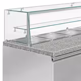 Saladette réfrigérée PREMIUM - 1515mm - 390L - 2 portes - avec vitrine de comptoir pour 4x GN 1/1 & 1 étagère - plan de travail en granit noir