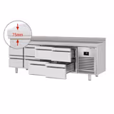Tavolo refrigerato PREMIUM PLUS - 2452x600mm - Ventilata - 510 L - con 8 cassetti - Alzatina